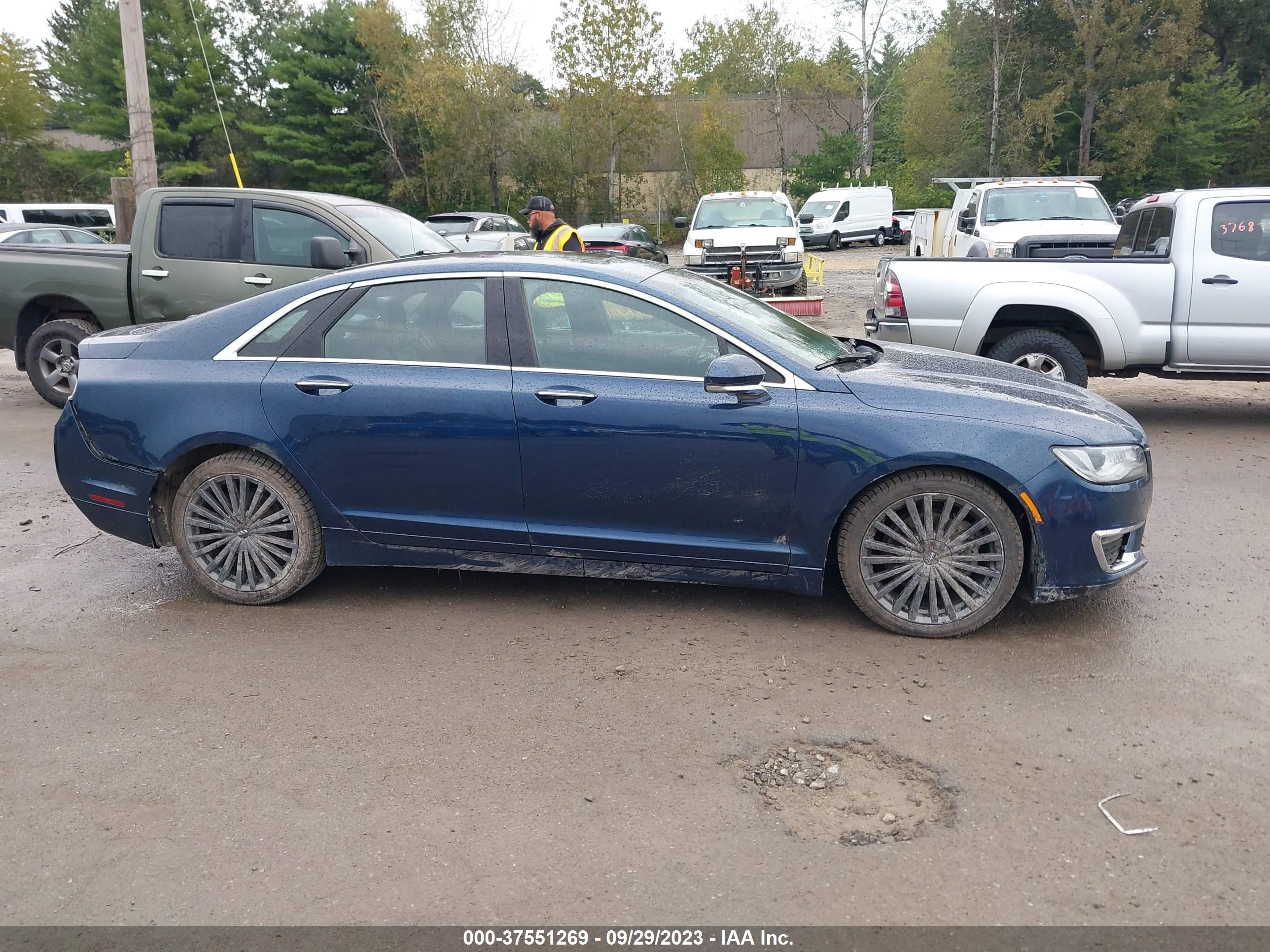 Photo 13 VIN: 3LN6L5F91HR649219 - LINCOLN MKZ 