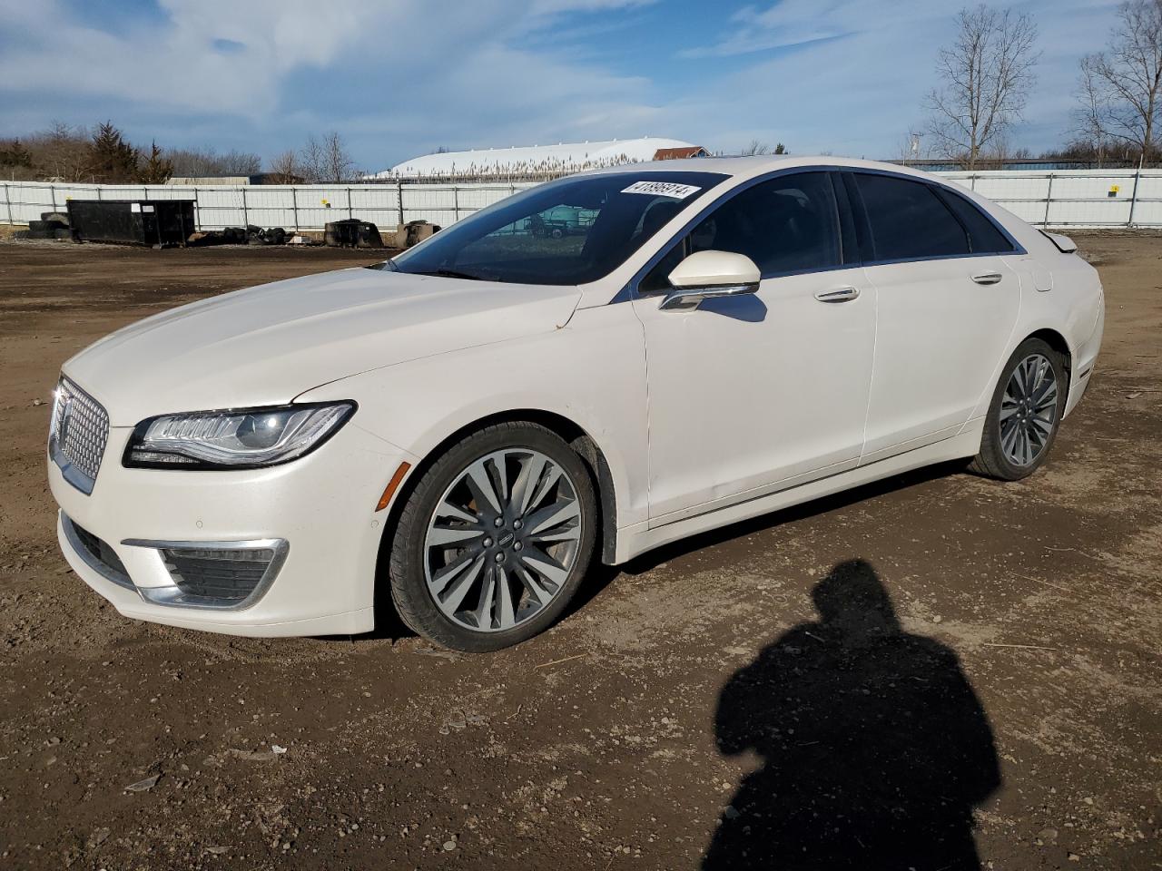 Photo 0 VIN: 3LN6L5F92KR607004 - LINCOLN MKZ 