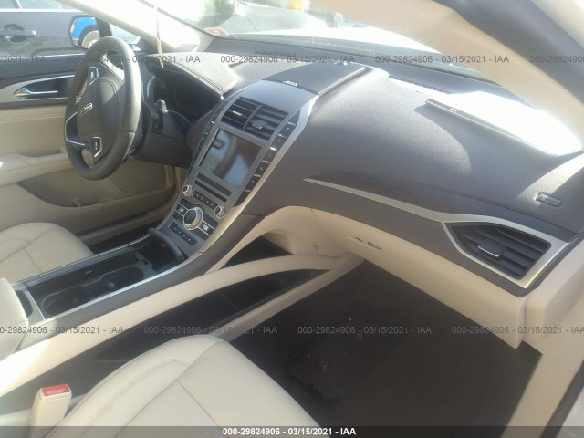 Photo 4 VIN: 3LN6L5F92LR614830 - LINCOLN MKZ 