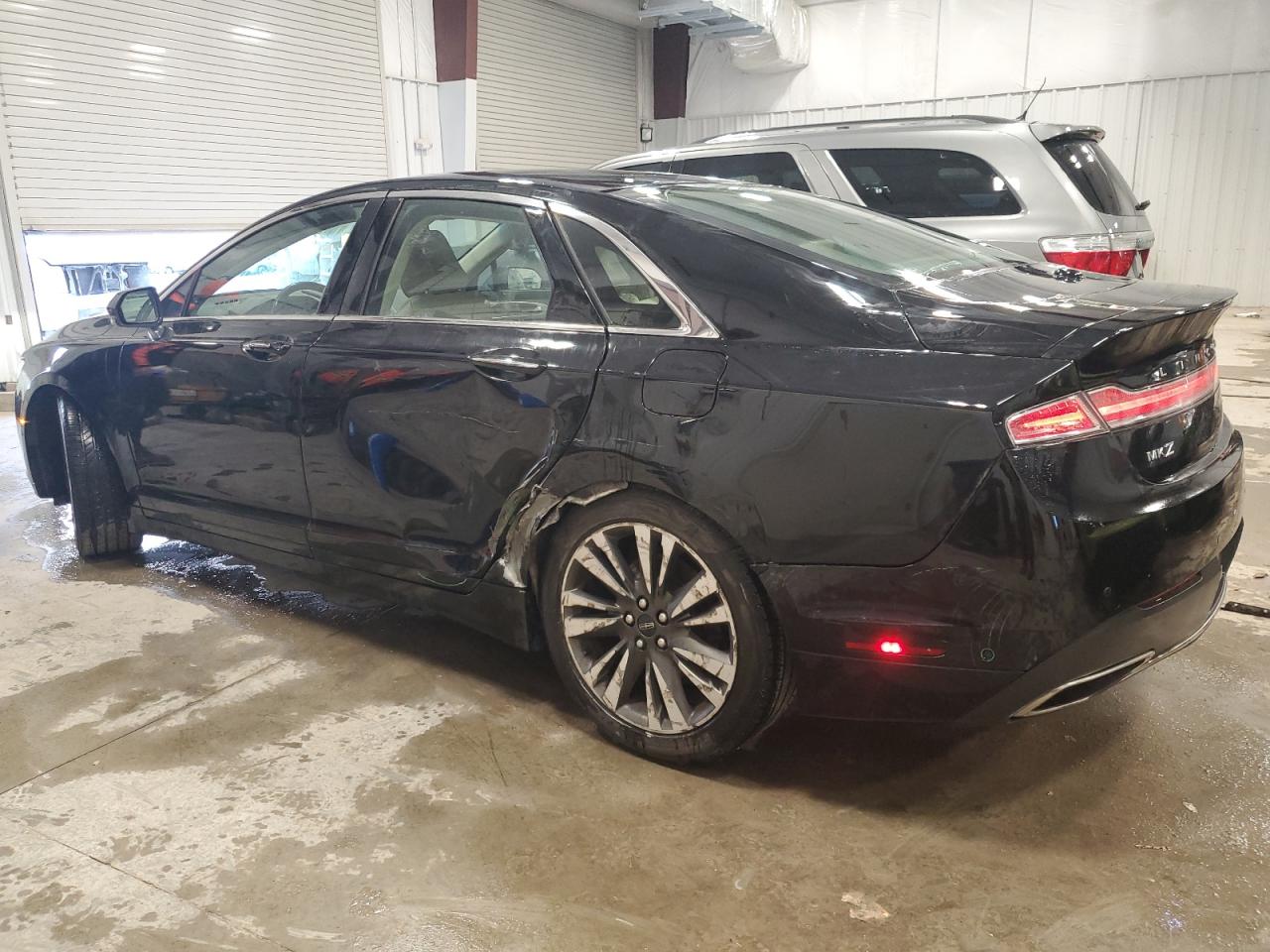 Photo 1 VIN: 3LN6L5F92LR619820 - LINCOLN MKZ 