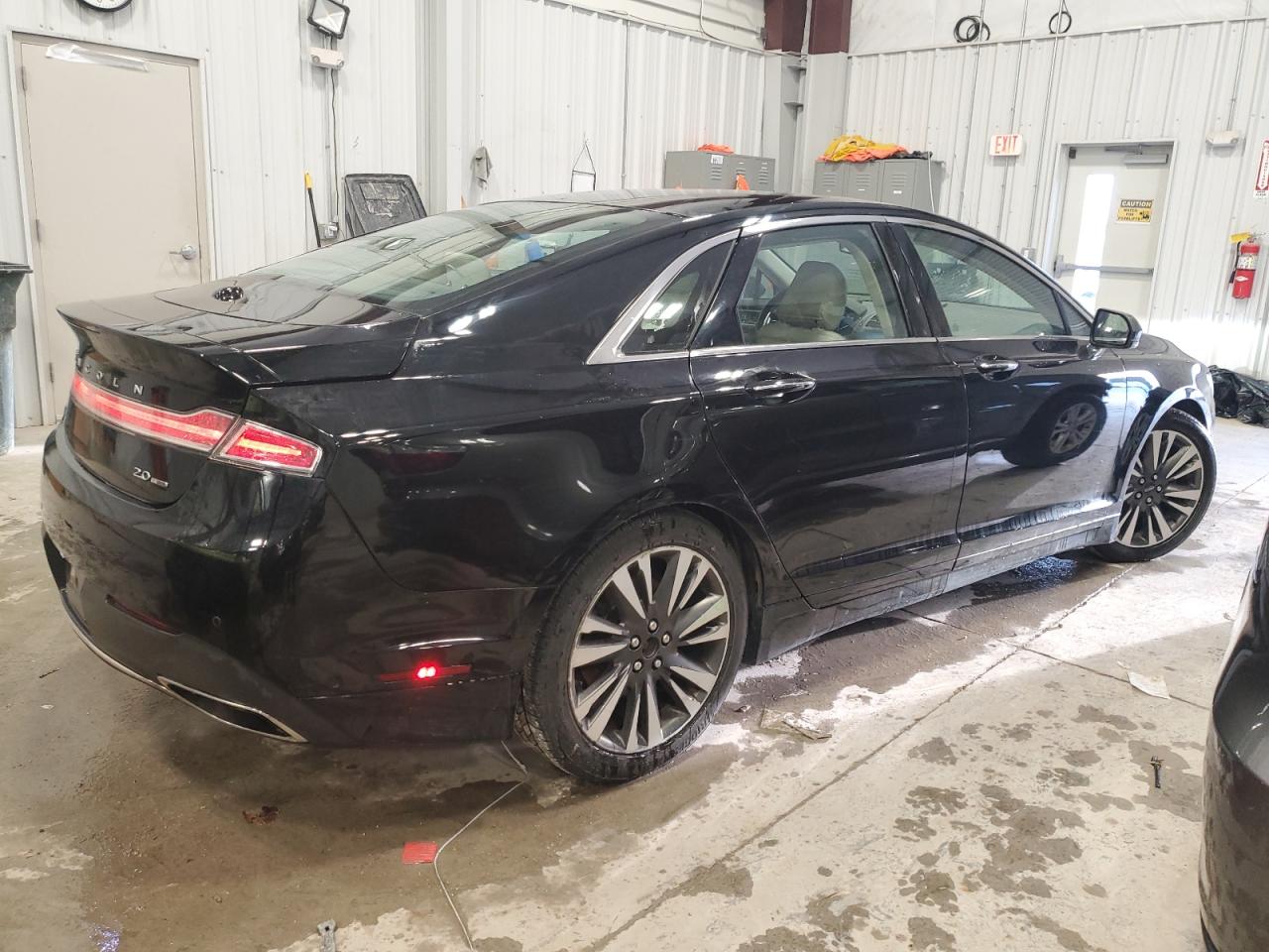 Photo 2 VIN: 3LN6L5F92LR619820 - LINCOLN MKZ 