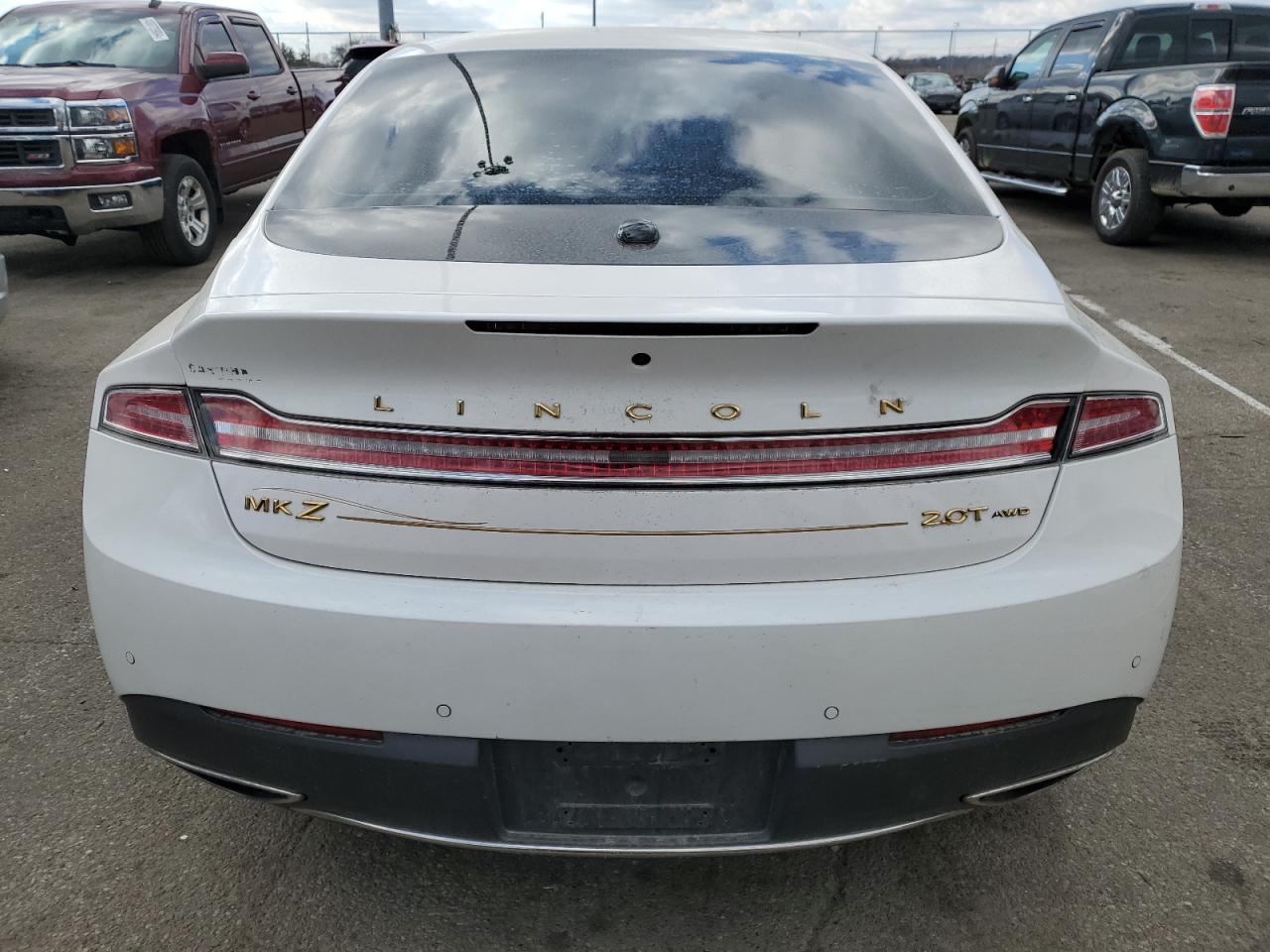 Photo 5 VIN: 3LN6L5F95JR607769 - LINCOLN MKZ 