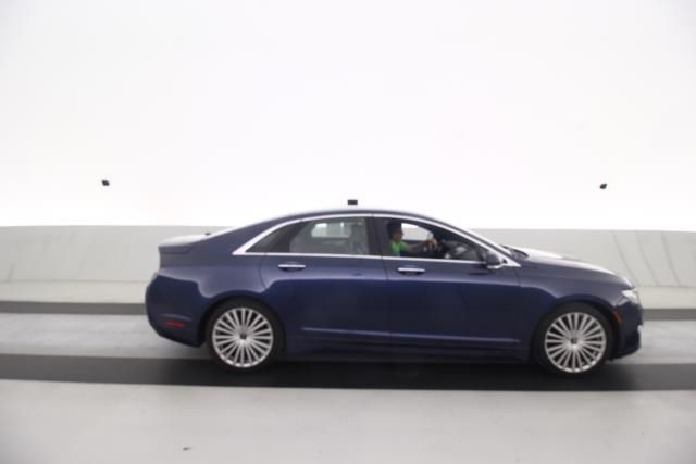 Photo 6 VIN: 3LN6L5F96HR636367 - LINCOLN MKZ 