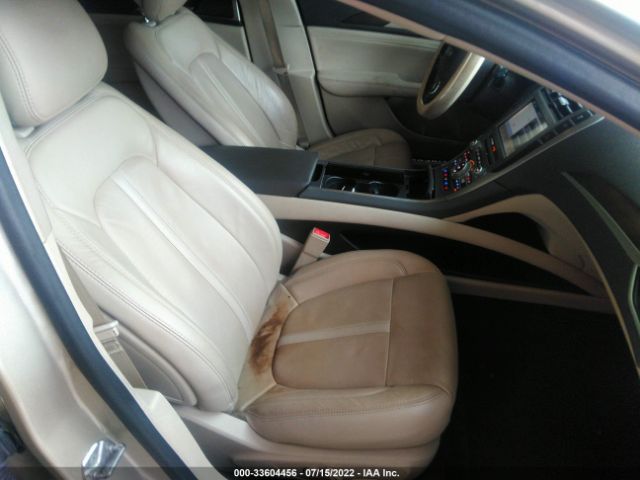 Photo 4 VIN: 3LN6L5F97HR636166 - LINCOLN MKZ 