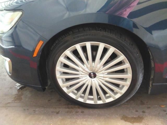 Photo 9 VIN: 3LN6L5F99HR631826 - LINCOLN MKZ 