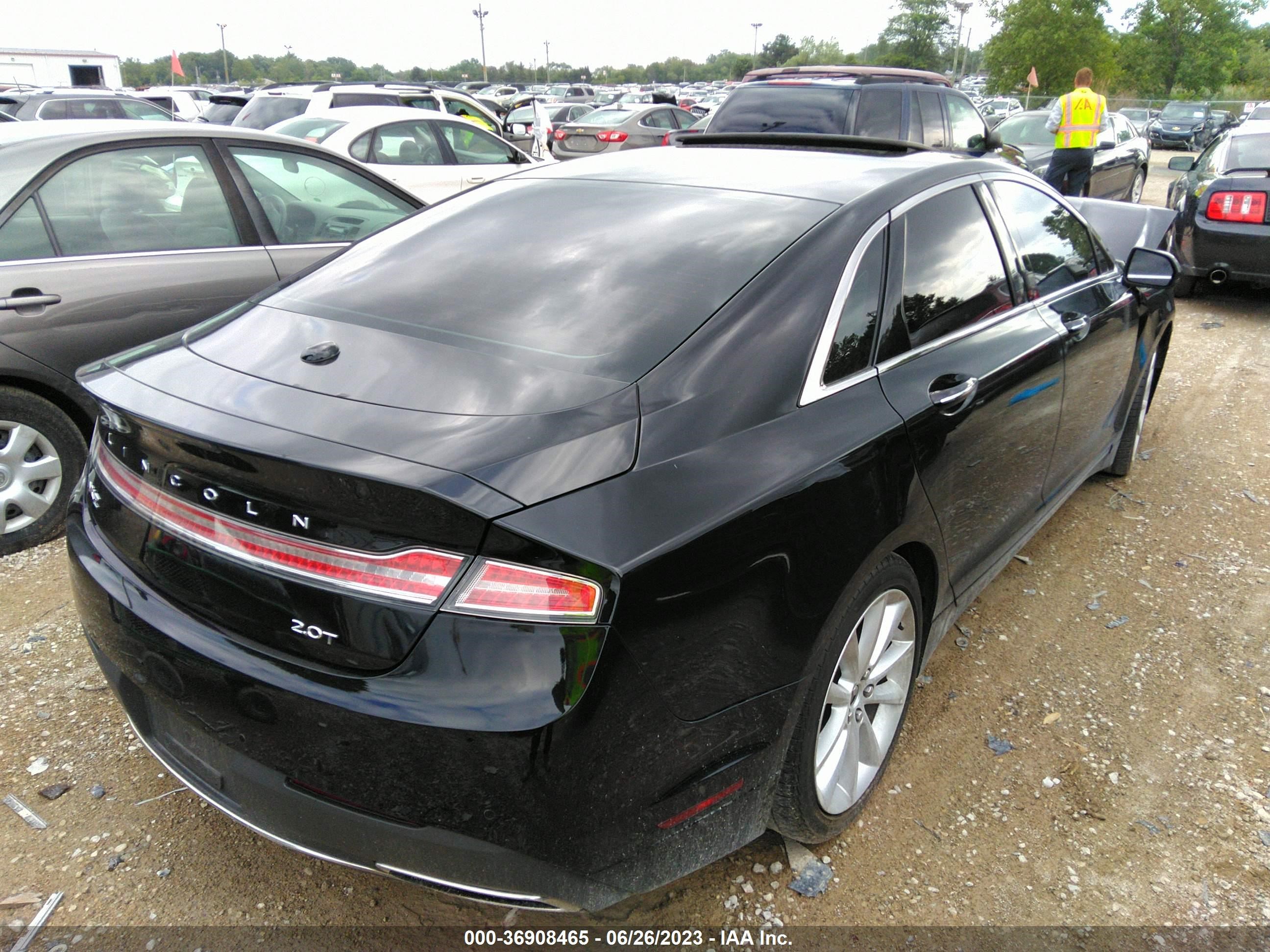 Photo 3 VIN: 3LN6L5F99HR633656 - LINCOLN MKZ 