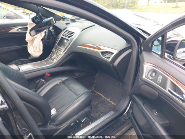 Photo 4 VIN: 3LN6L5F99LR622097 - LINCOLN MKZ 