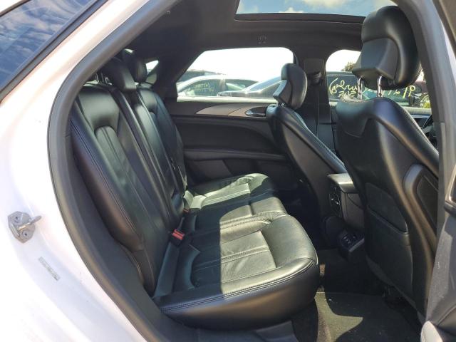 Photo 9 VIN: 3LN6L5FC8HR644756 - LINCOLN MKZ RESERV 