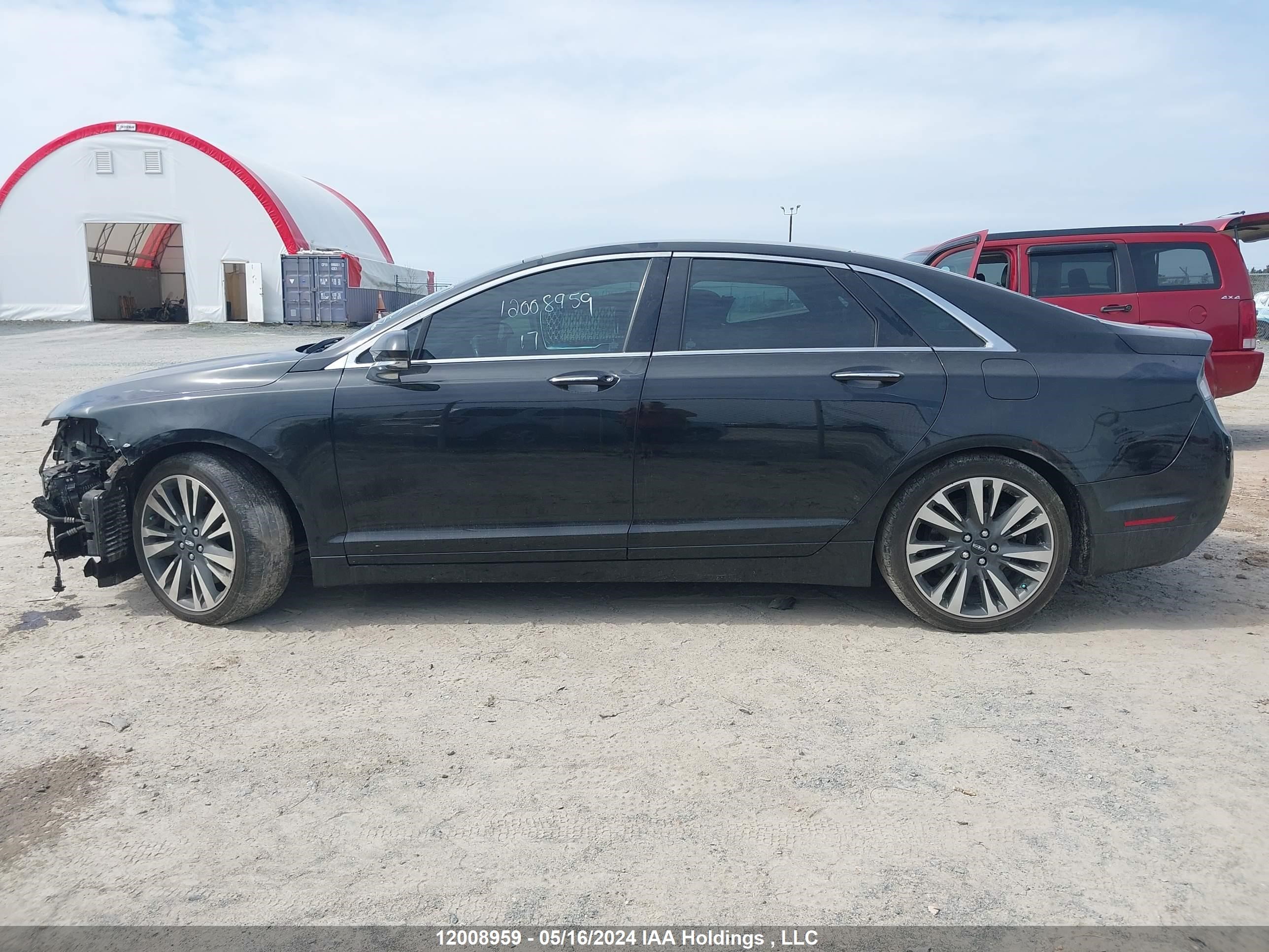 Photo 14 VIN: 3LN6L5FCXHR650266 - LINCOLN MKZ 