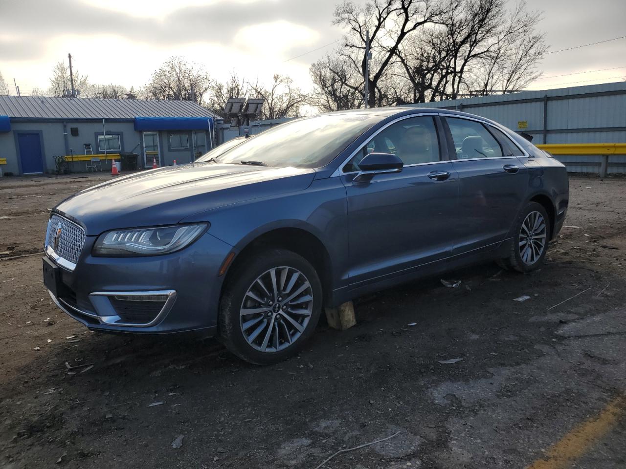 Photo 0 VIN: 3LN6L5KU2JR601485 - LINCOLN MKZ 