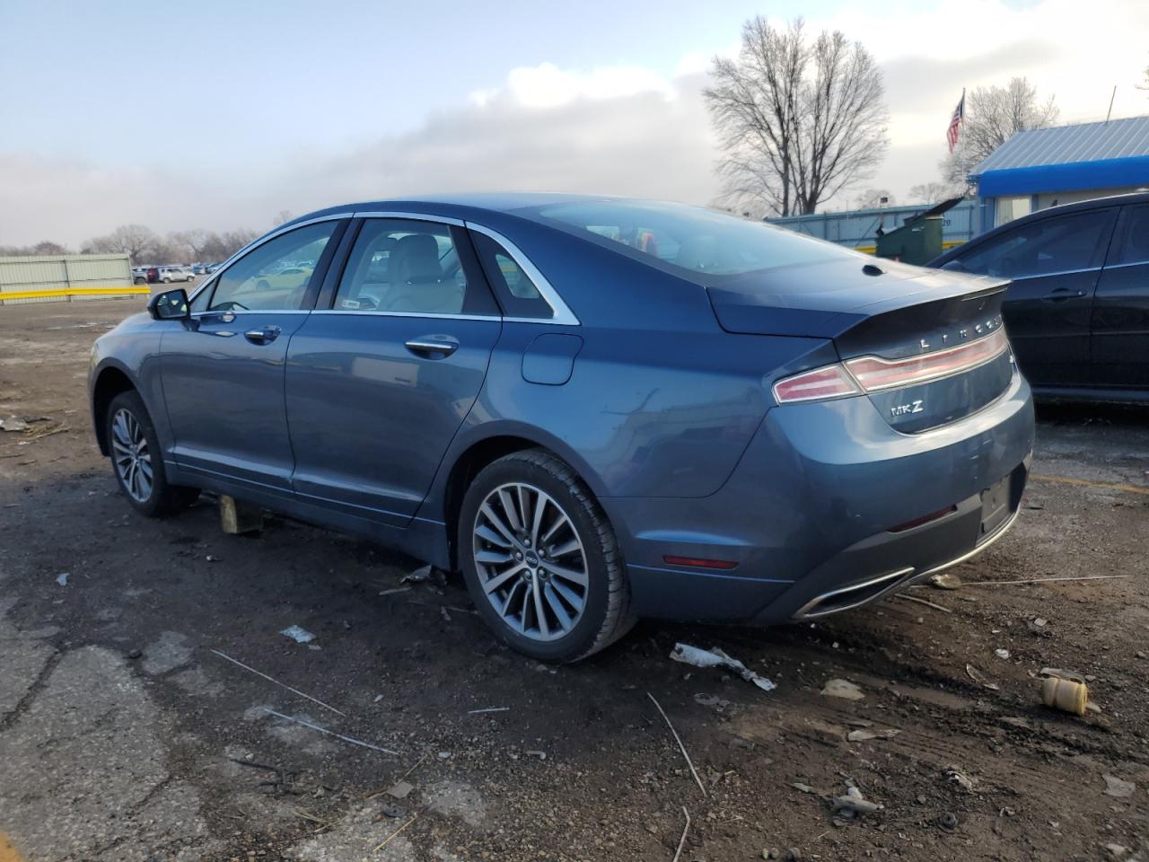 Photo 1 VIN: 3LN6L5KU2JR601485 - LINCOLN MKZ 