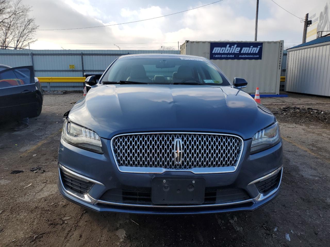 Photo 4 VIN: 3LN6L5KU2JR601485 - LINCOLN MKZ 