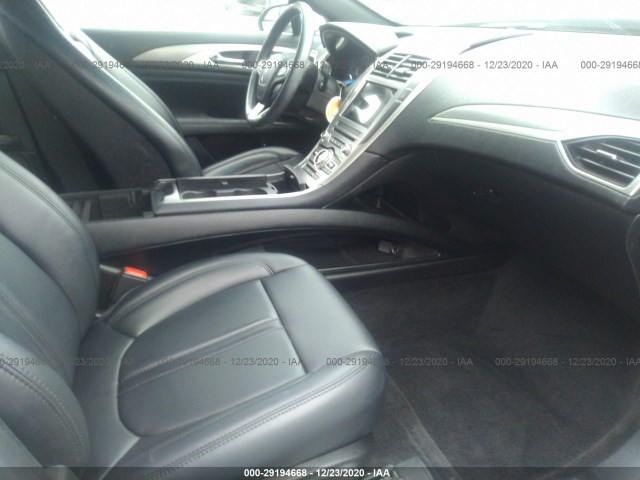 Photo 4 VIN: 3LN6L5KU3HR660376 - LINCOLN MKZ 