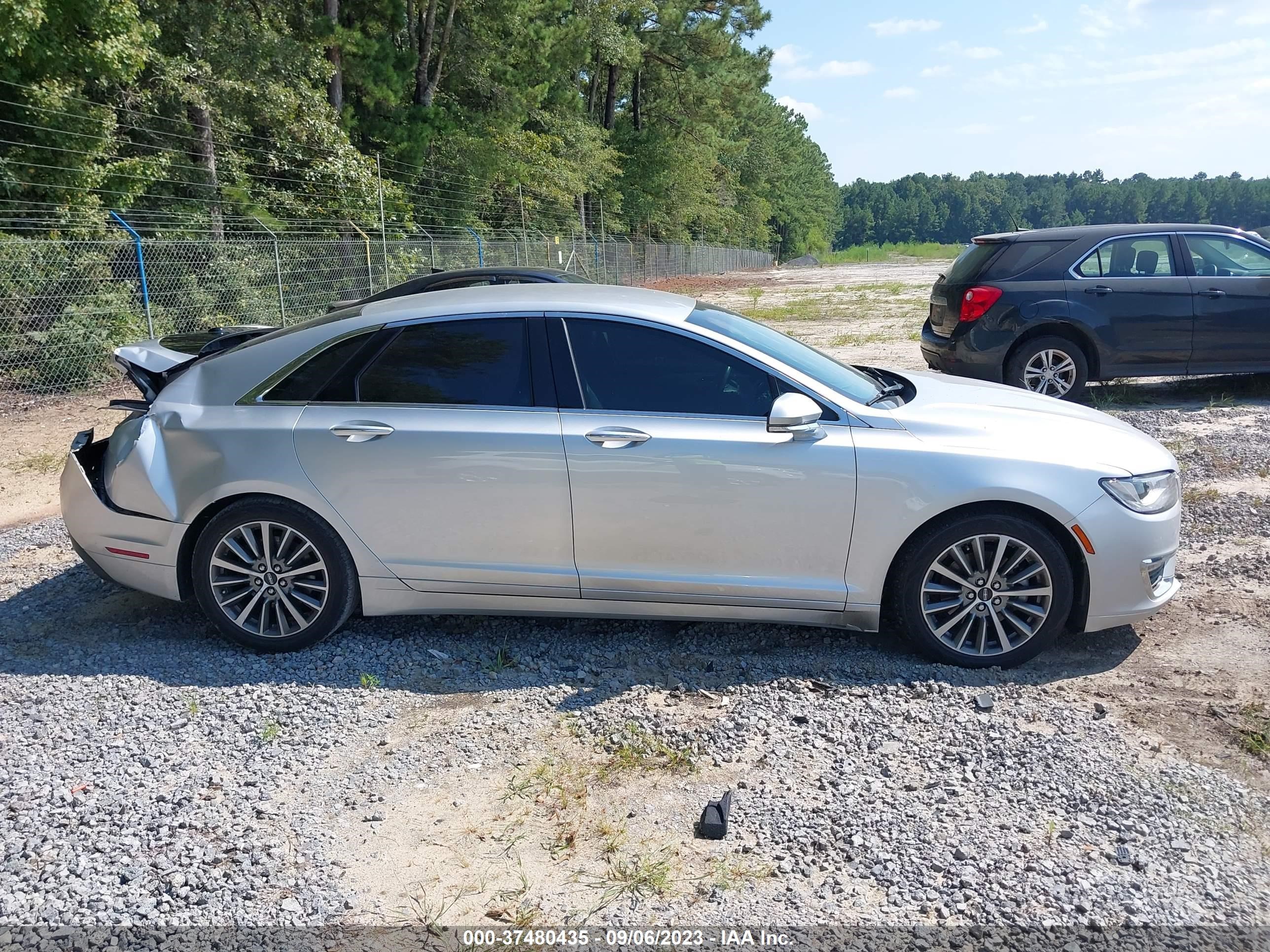 Photo 12 VIN: 3LN6L5KU4KR613543 - LINCOLN MKZ 