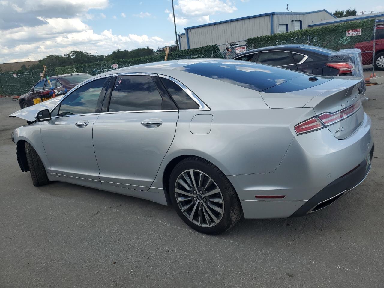 Photo 1 VIN: 3LN6L5KU7HR600939 - LINCOLN MKZ 