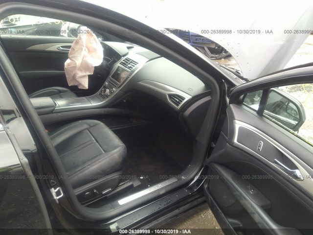 Photo 4 VIN: 3LN6L5KU8HR665931 - LINCOLN MKZ 