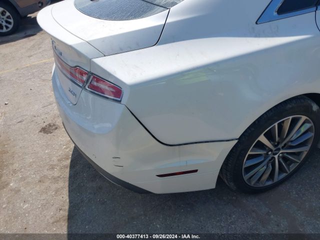 Photo 5 VIN: 3LN6L5KUXKR617595 - LINCOLN MKZ 