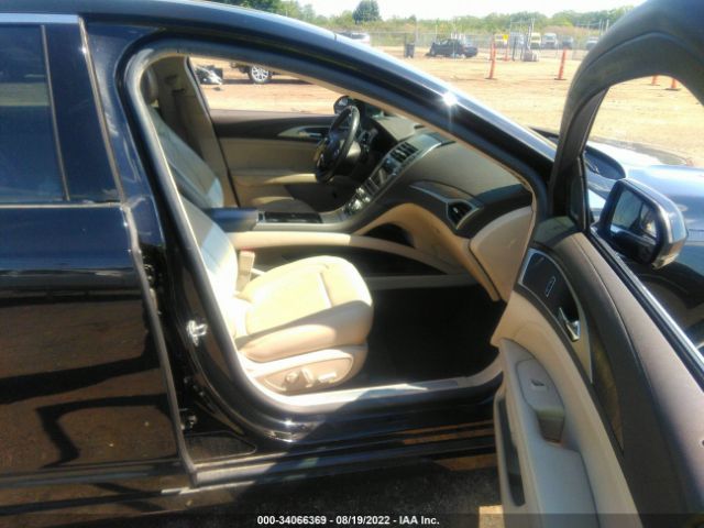 Photo 4 VIN: 3LN6L5LU1HR606587 - LINCOLN MKZ 