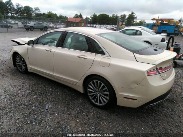 Photo 2 VIN: 3LN6L5LUXJR614984 - LINCOLN MKZ 