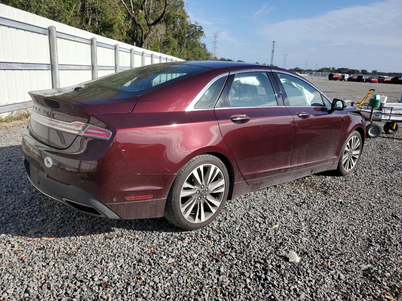 Photo 2 VIN: 3LN6L5MU0JR614832 - LINCOLN MKZ 