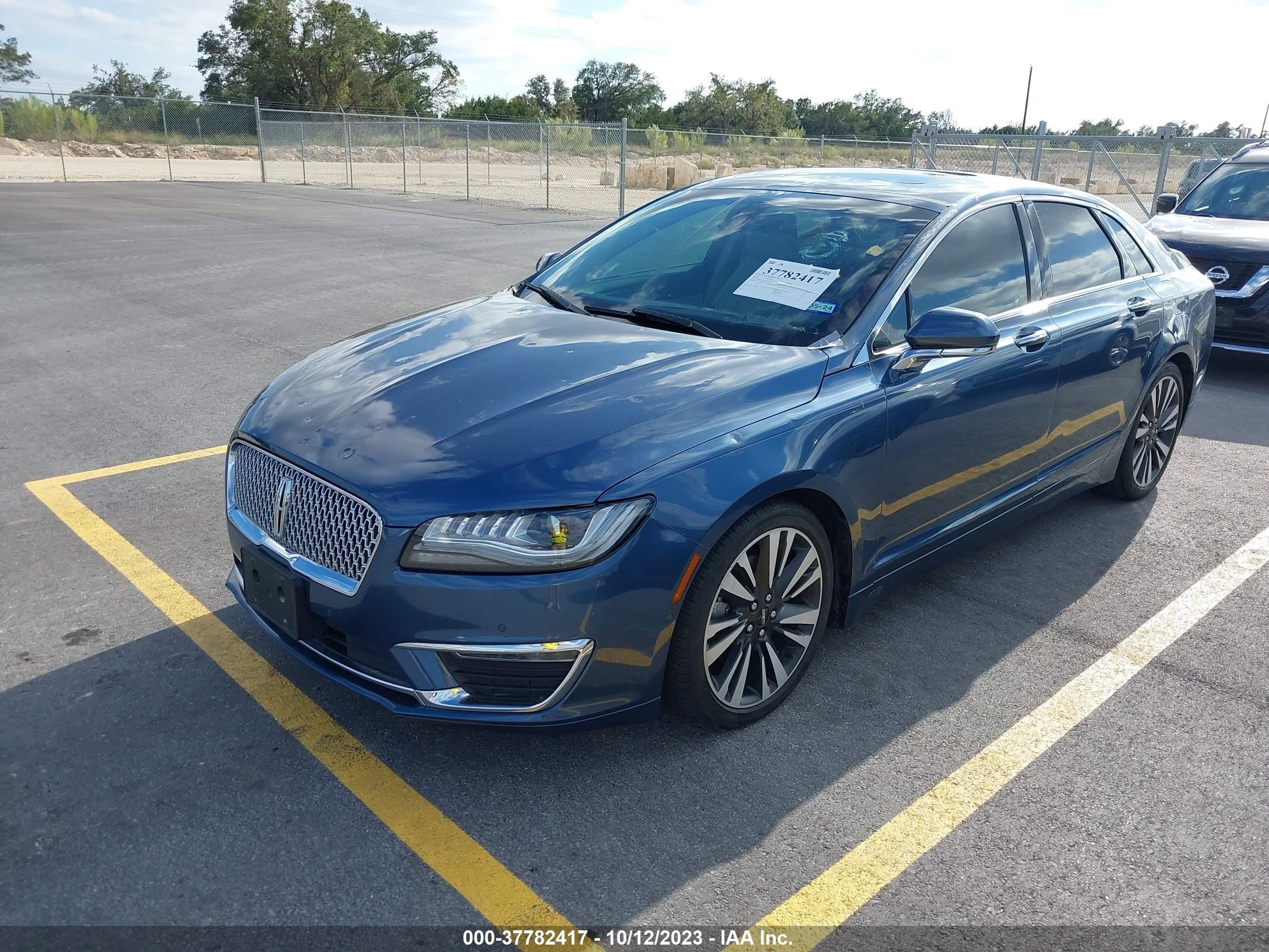 Photo 1 VIN: 3LN6L5MU3JR614940 - LINCOLN MKZ 