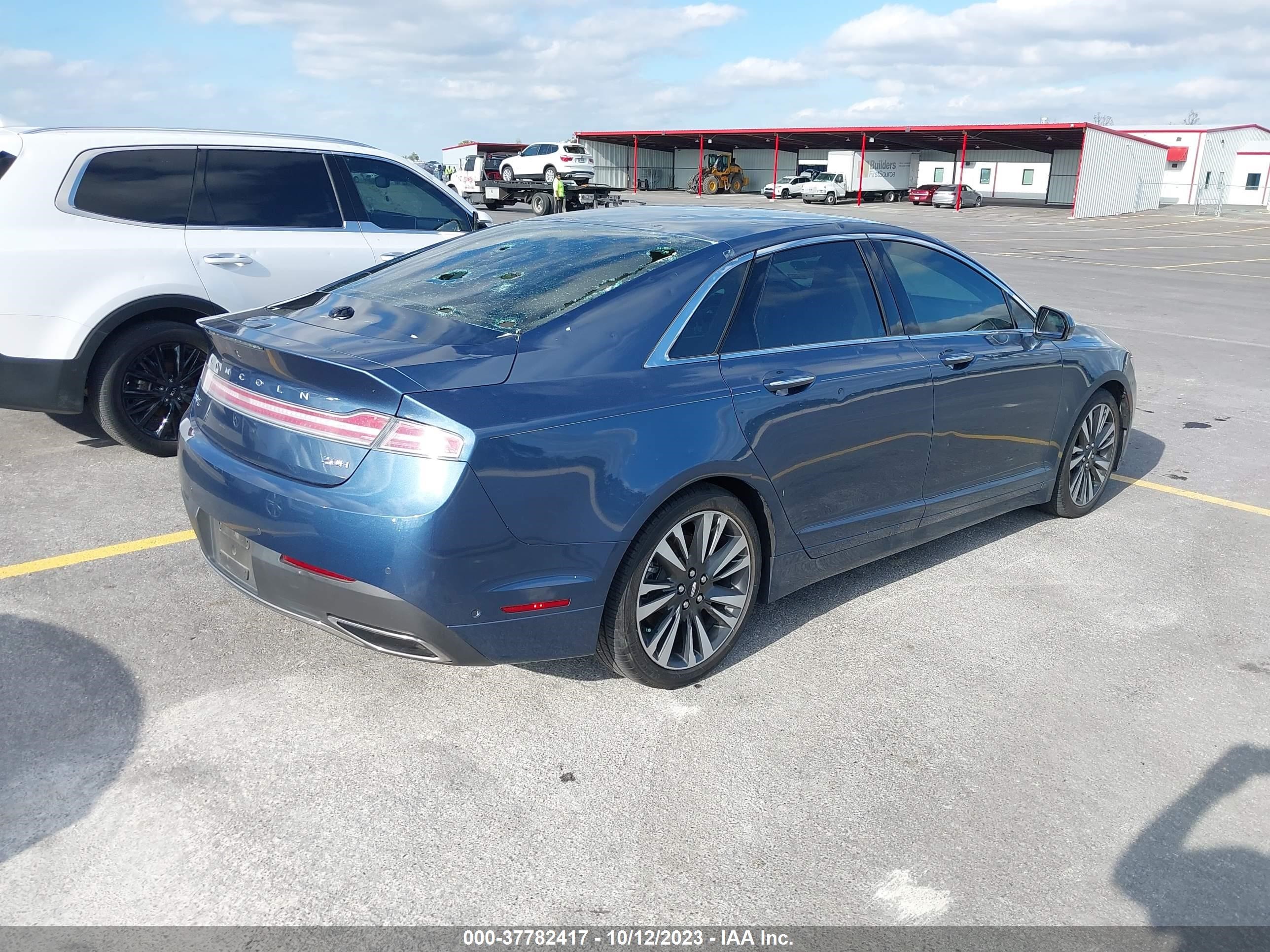 Photo 3 VIN: 3LN6L5MU3JR614940 - LINCOLN MKZ 