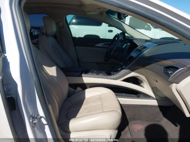 Photo 4 VIN: 3LN6L5MU4HR637797 - LINCOLN MKZ HYBRID 