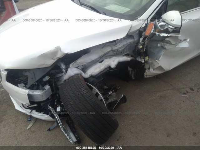 Photo 5 VIN: 3LN6L5MU4JR610671 - LINCOLN MKZ 