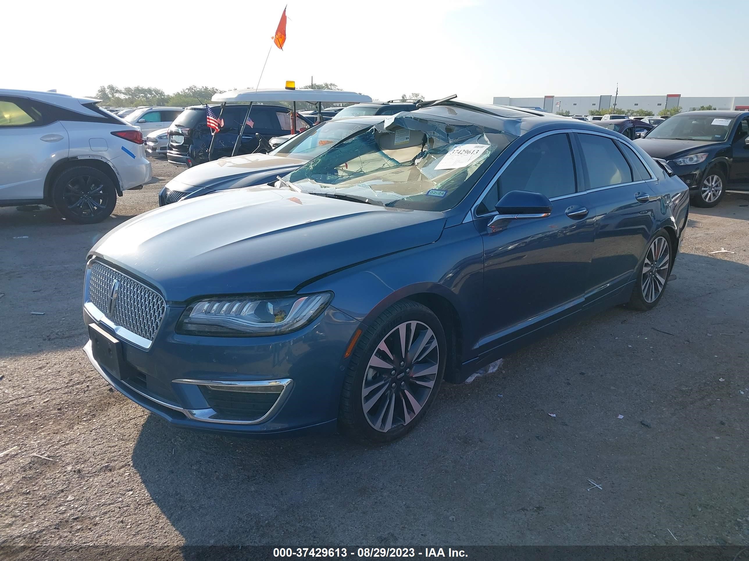 Photo 1 VIN: 3LN6L5MU5KR607828 - LINCOLN MKZ 