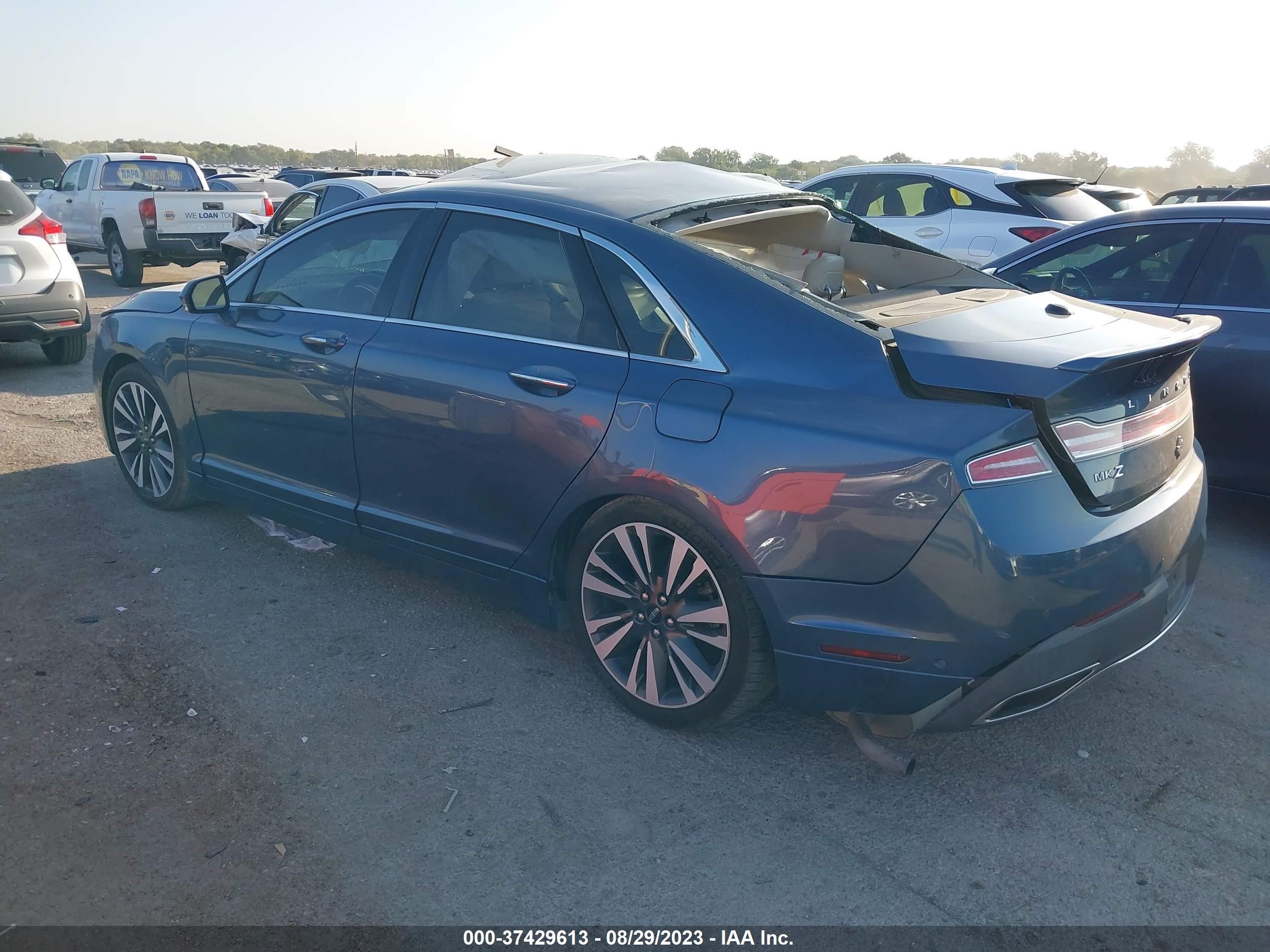 Photo 2 VIN: 3LN6L5MU5KR607828 - LINCOLN MKZ 