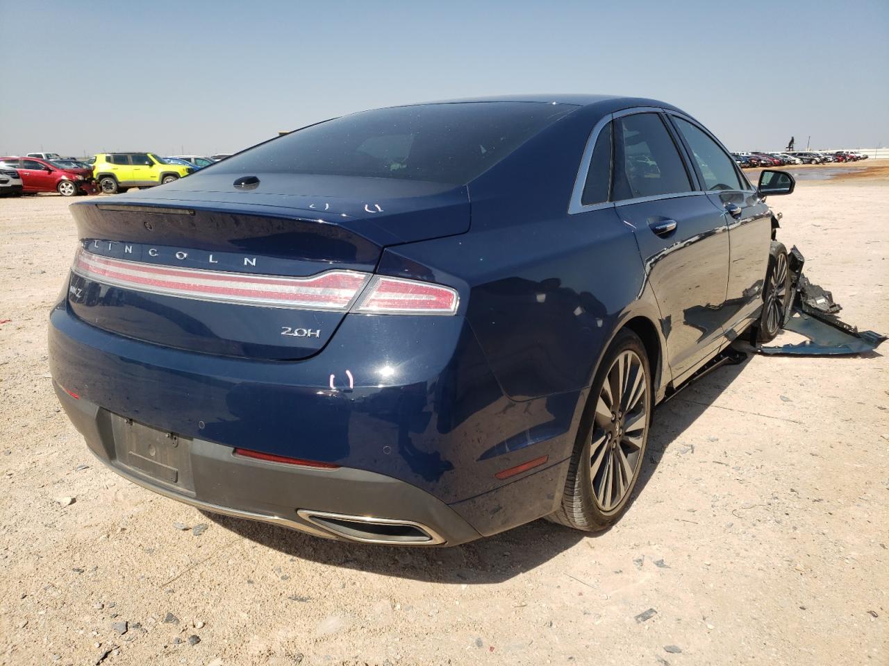 Photo 3 VIN: 3LN6L5MU6JR619498 - LINCOLN MKZ 