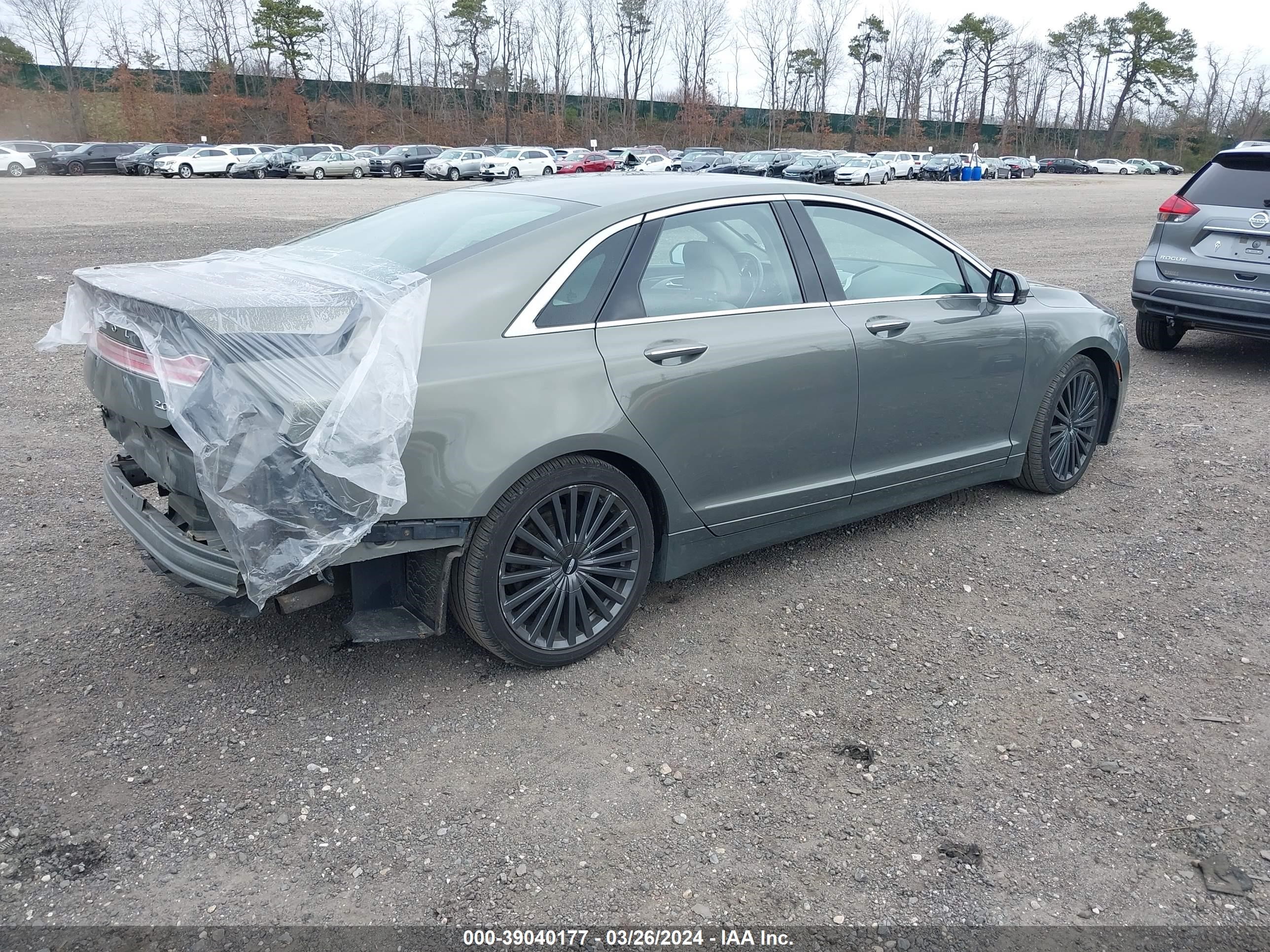 Photo 3 VIN: 3LN6L5MU7HR653900 - LINCOLN MKZ 