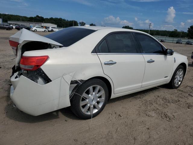 Photo 2 VIN: 3LNDL2L30CR811100 - LINCOLN MKZ 