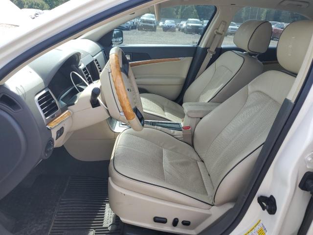 Photo 6 VIN: 3LNDL2L30CR811100 - LINCOLN MKZ 