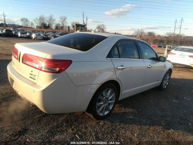 Photo 3 VIN: 3LNDL2L31CR831209 - LINCOLN MKZ 