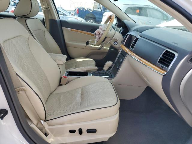 Photo 4 VIN: 3LNDL2L32BR761444 - LINCOLN MKZ 