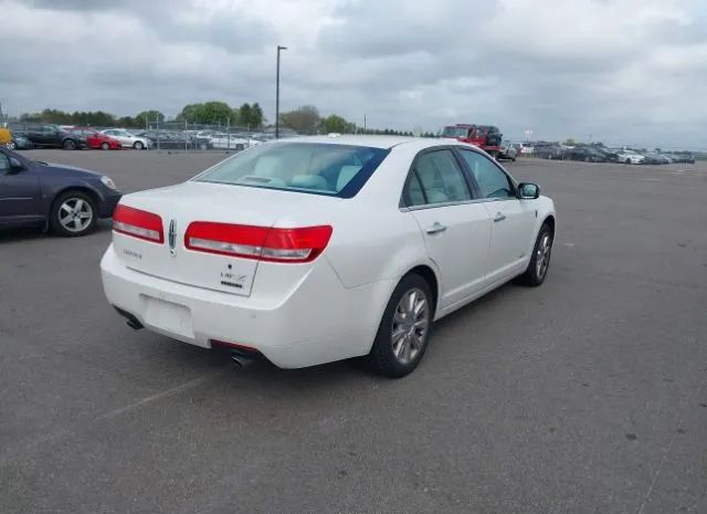 Photo 3 VIN: 3LNDL2L32CR805590 - LINCOLN MKZ 