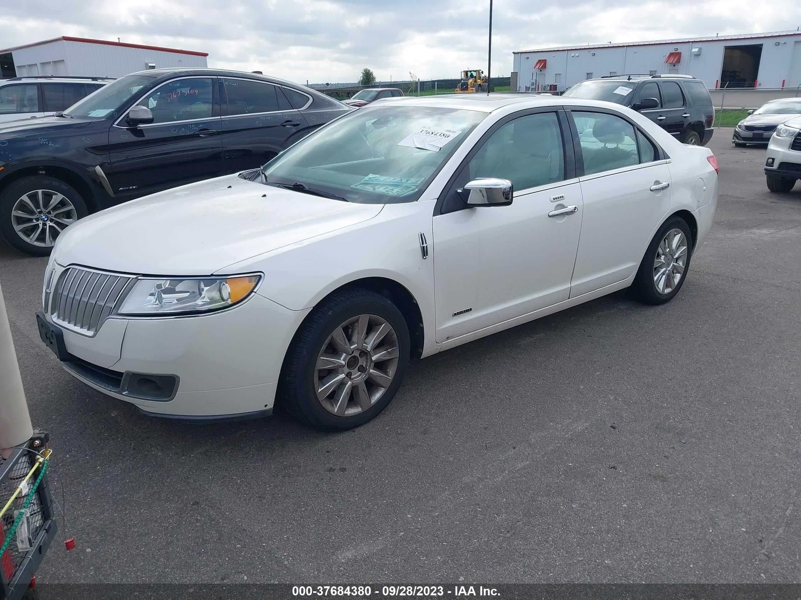 Photo 1 VIN: 3LNDL2L32CR805590 - LINCOLN MKZ 