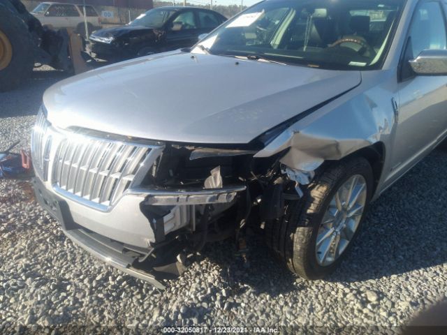 Photo 5 VIN: 3LNDL2L34BR773272 - LINCOLN MKZ 