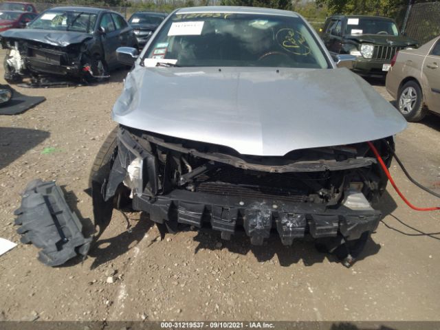 Photo 5 VIN: 3LNDL2L34BR773496 - LINCOLN MKZ 