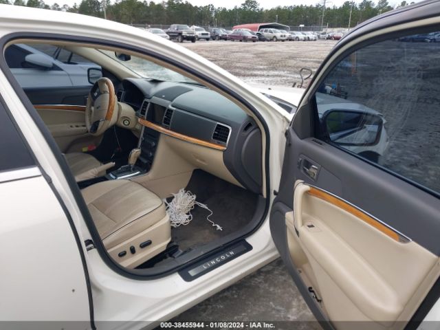 Photo 4 VIN: 3LNDL2L34CR800990 - LINCOLN MKZ HYBRID 