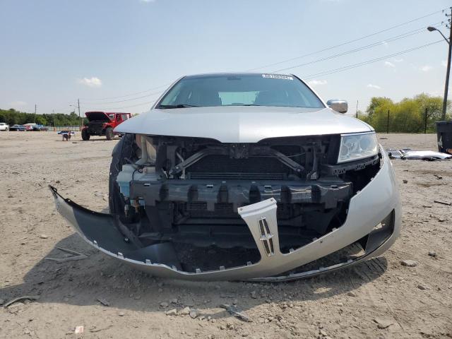 Photo 4 VIN: 3LNDL2L36CR817807 - LINCOLN MKZ 