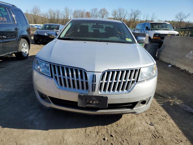 Photo 4 VIN: 3LNDL2L36CR833926 - LINCOLN MKZ 