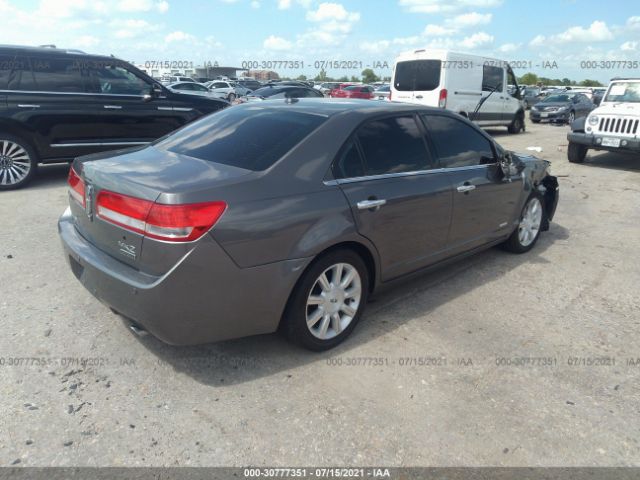 Photo 3 VIN: 3LNDL2L37CR814611 - LINCOLN MKZ 