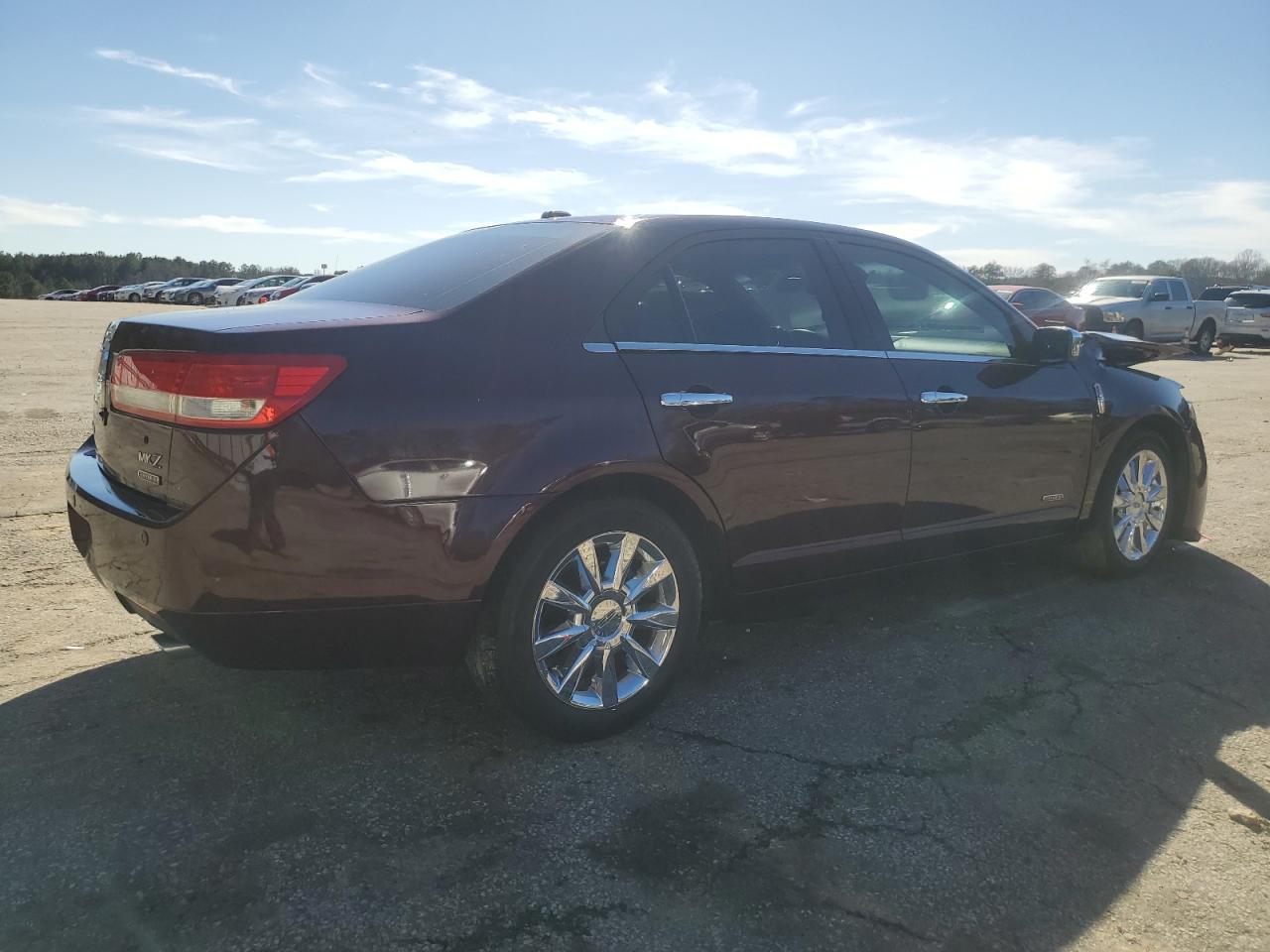 Photo 2 VIN: 3LNDL2L37CR820957 - LINCOLN MKZ 