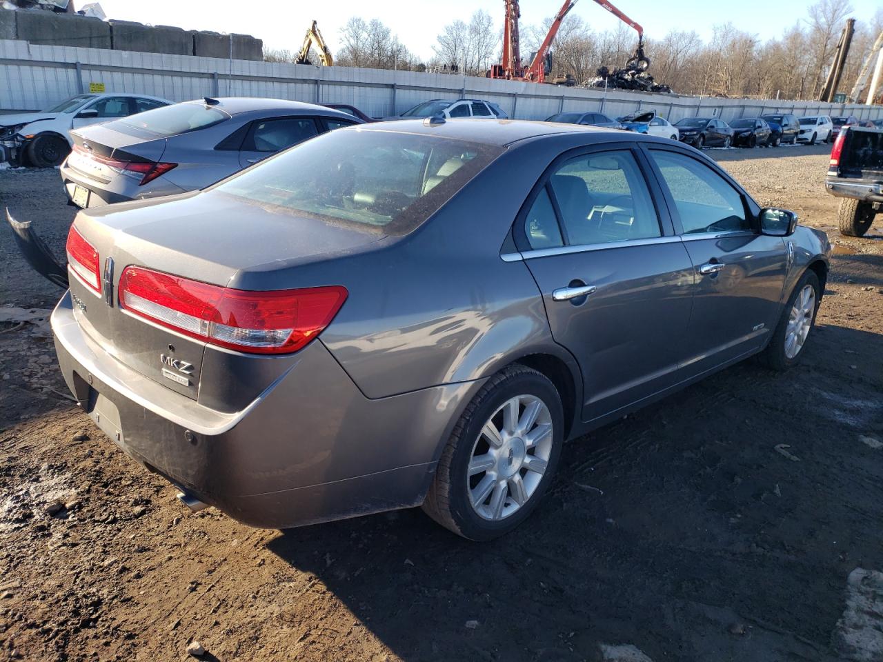 Photo 2 VIN: 3LNDL2L37CR832199 - LINCOLN MKZ 