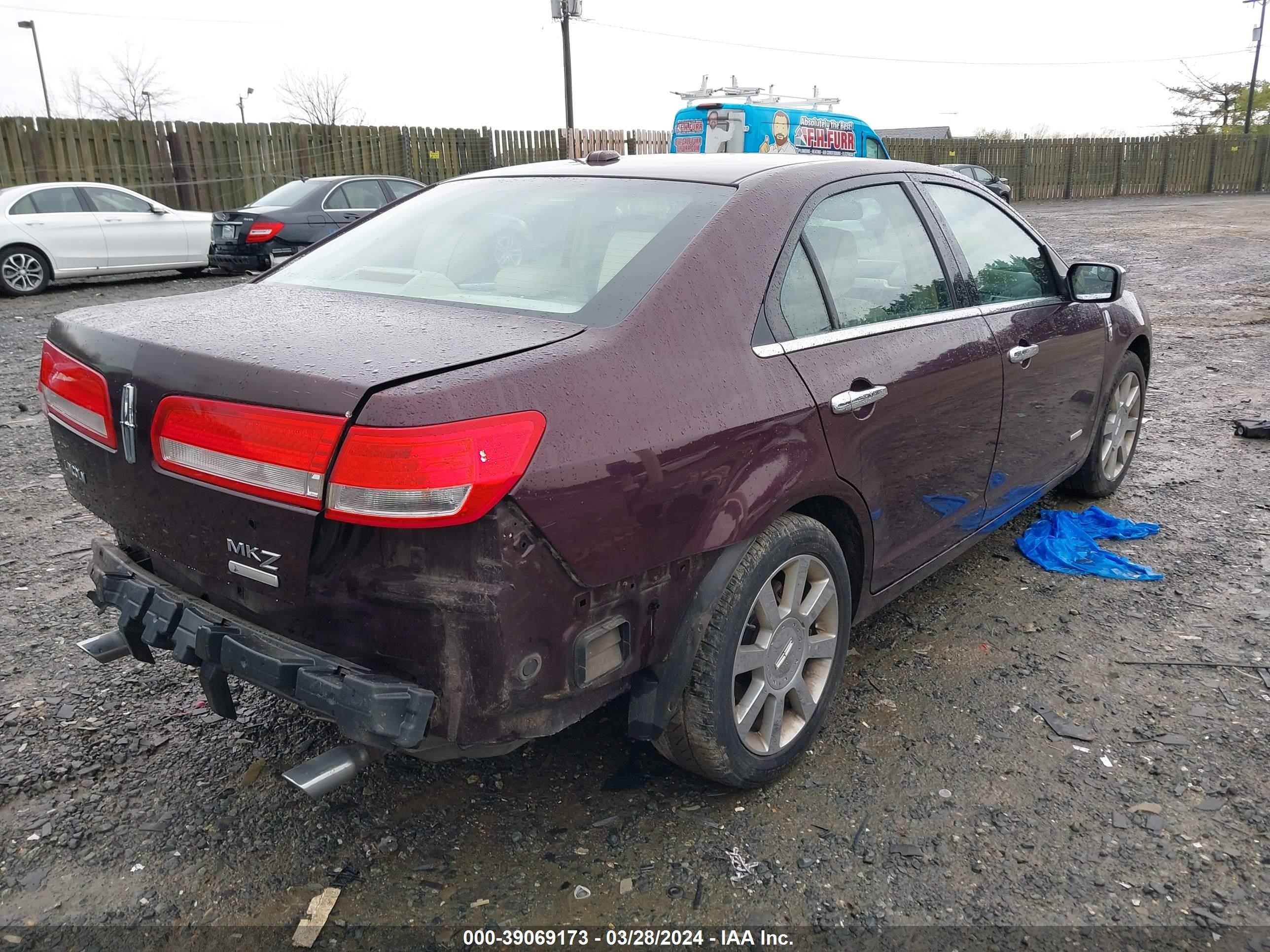 Photo 3 VIN: 3LNDL2L39BR751168 - LINCOLN MKZ 