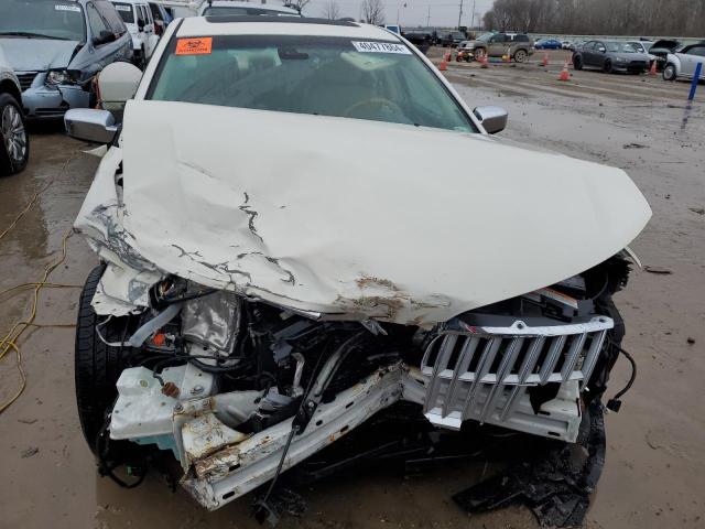 Photo 4 VIN: 3LNDL2L39CR807479 - LINCOLN MKZ 