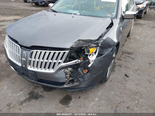 Photo 5 VIN: 3LNHL2GC0AR606689 - LINCOLN MKZ 