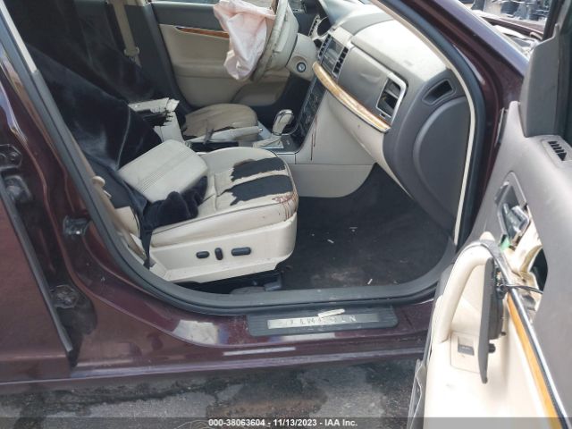 Photo 4 VIN: 3LNHL2GC0BR765858 - LINCOLN MKZ 